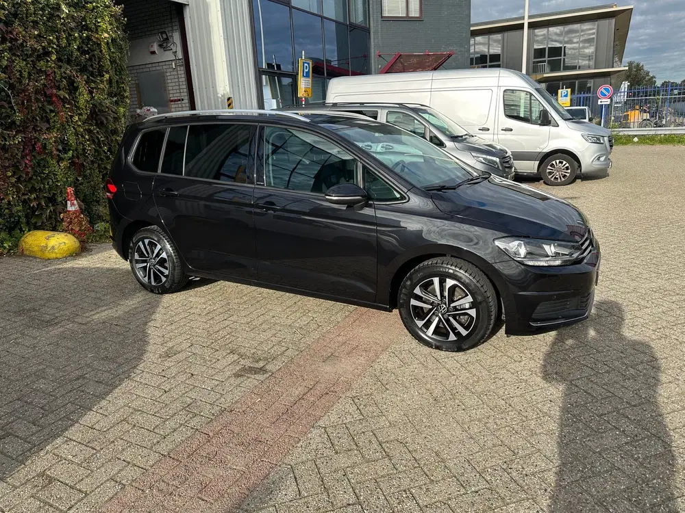 Volkswagen Touran 1.5 TSI Comfortline 7p AUTOMAAT uit 2020, foto 6