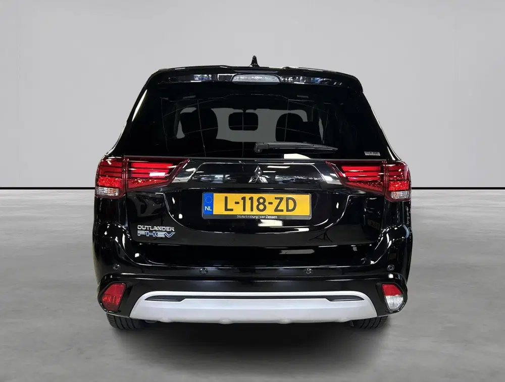 Mitsubishi Outlander 2.4 PHEV Pure uit 2021, foto 4