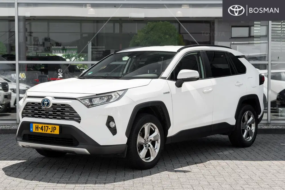 Toyota RAV 4 2.5 Hybrid AWD Style uit 2019