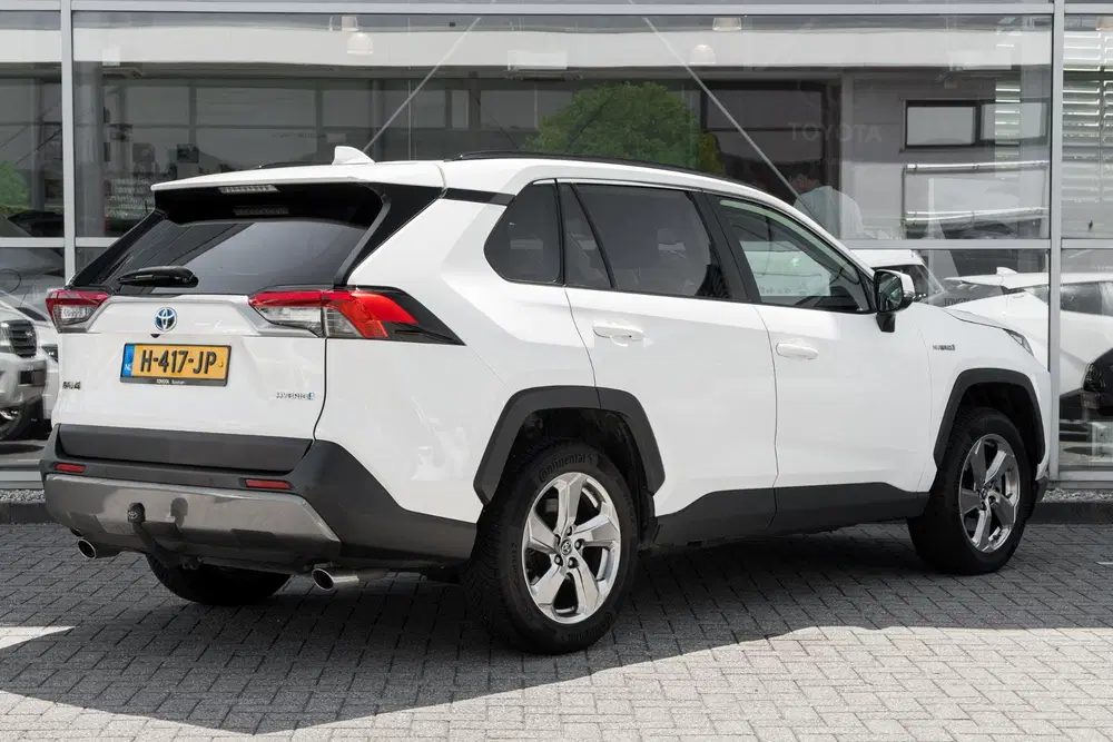 Toyota RAV 4 2.5 Hybrid AWD Style uit 2019, foto 2
