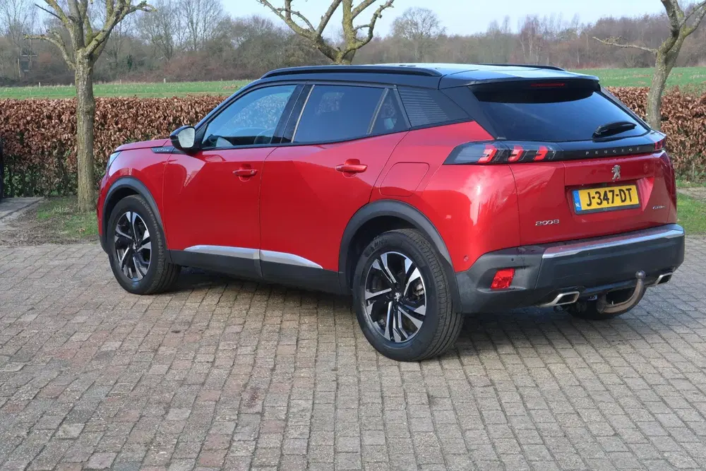 Peugeot 2008 1.2 PureTech GT-Line RIJKLAAR Pano uit 2020, foto 6