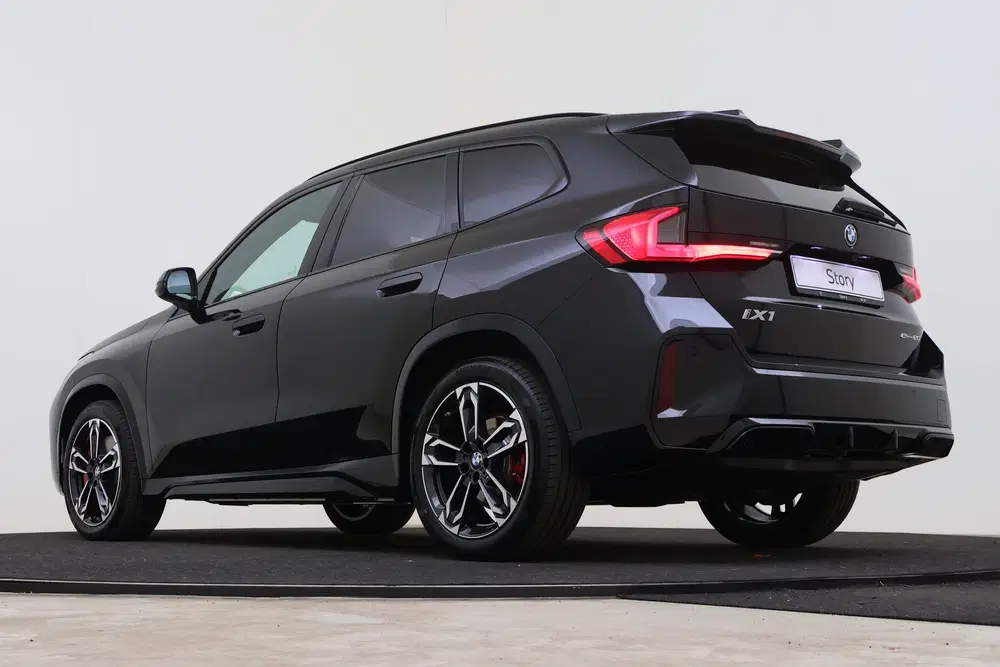 BMW iX1 eDrive20 M Sport uit 2026, foto 11