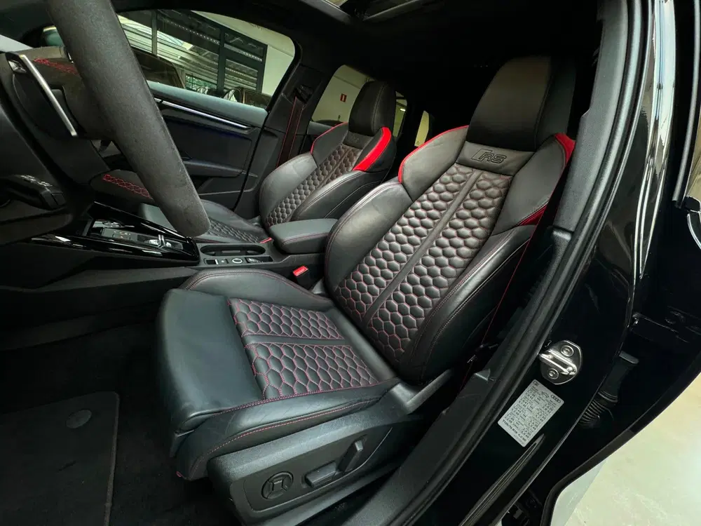 Audi RS3 2.5 TFSI quattro Pano uit 2022, foto 4