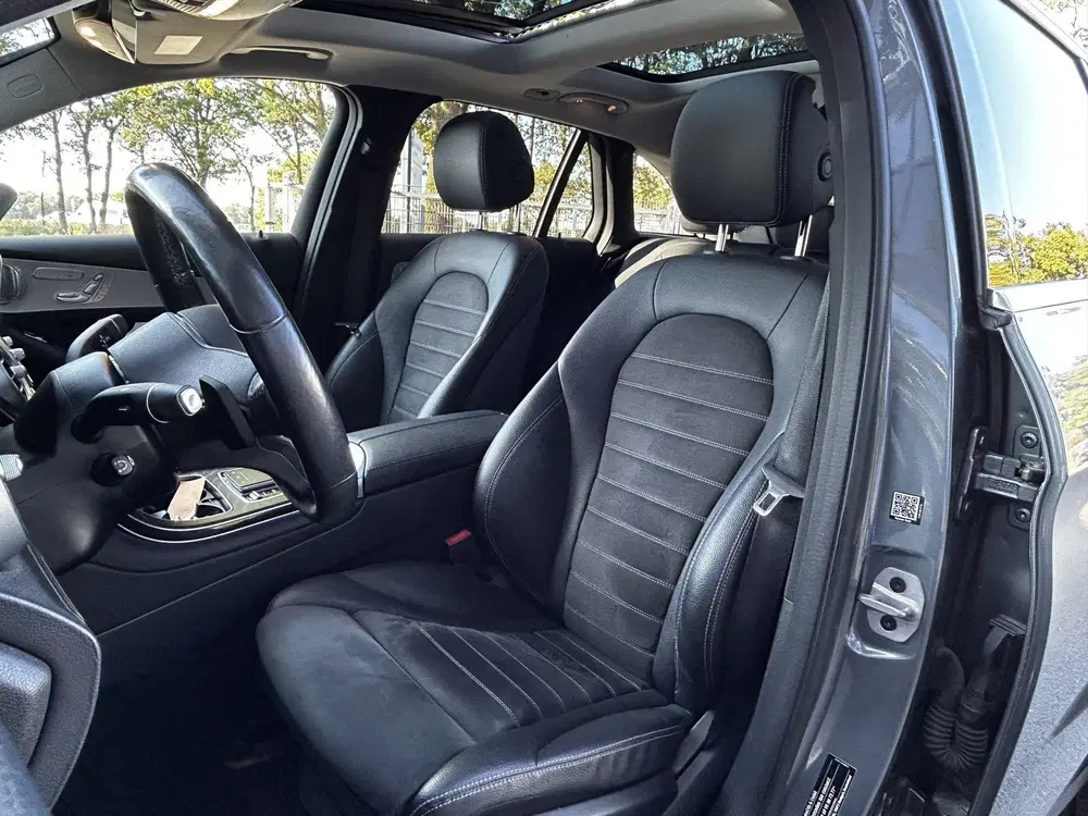 Mercedes-Benz GLC 300e AMG 4Matic uit 2021, foto 7