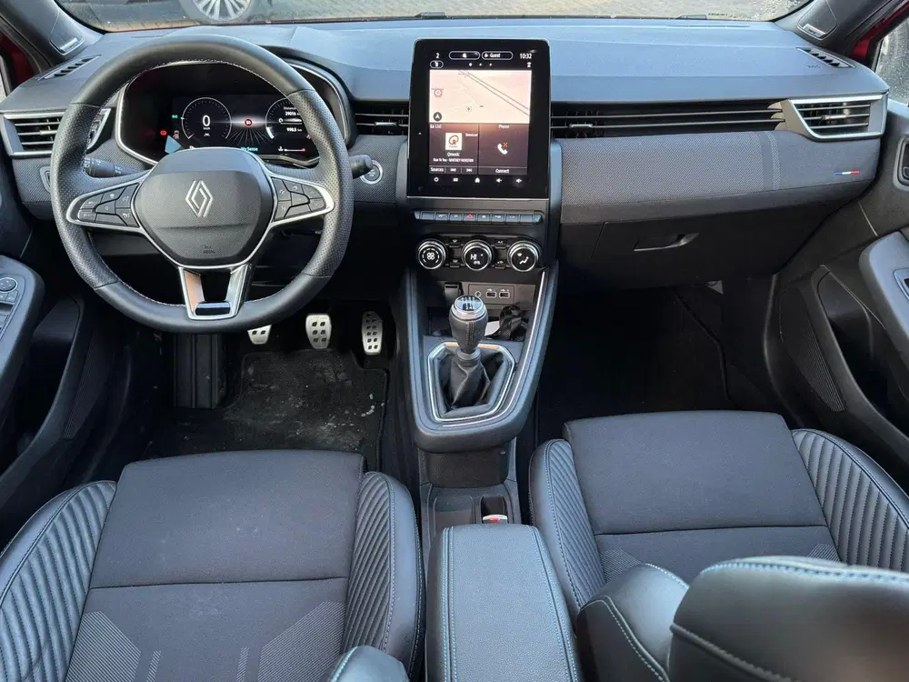 Renault Clio 1.0 TCe 90 GPF esprit Alpine uit 2024, foto 3