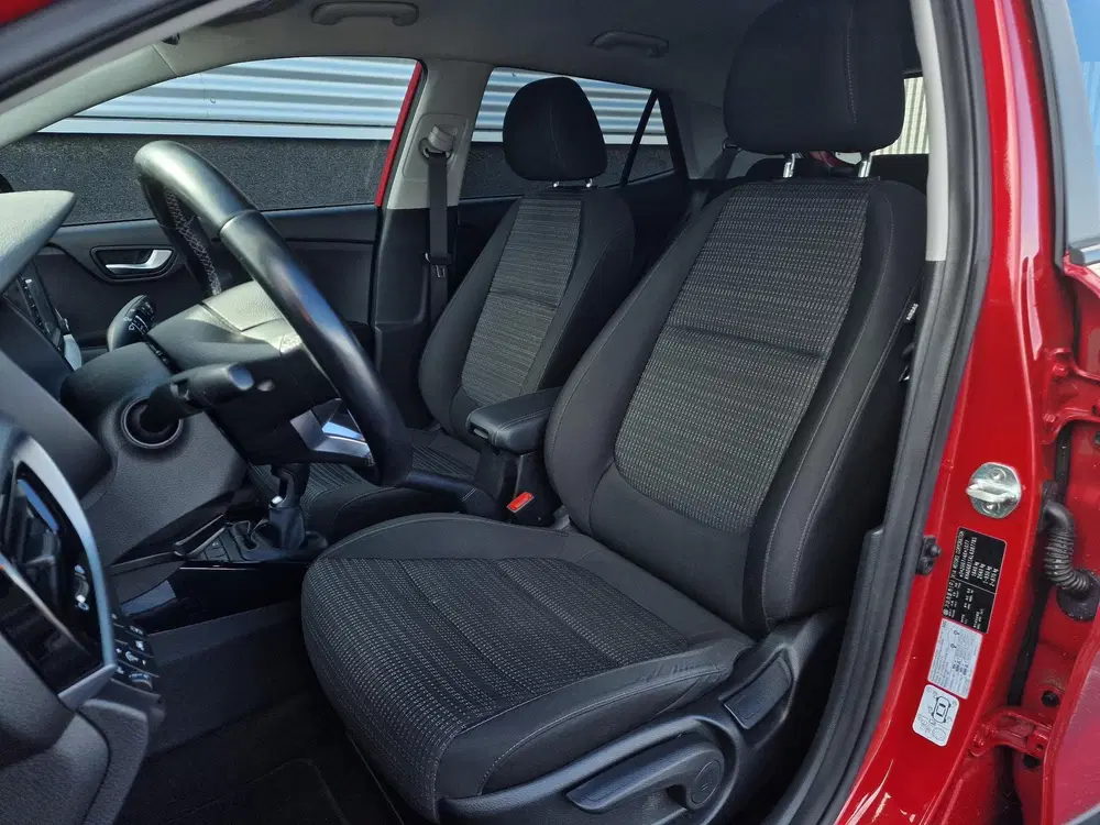 Kia Stonic 1.0 T-GDi DynamicPlusLine Nieuw geleverd e uit 2020, foto 10