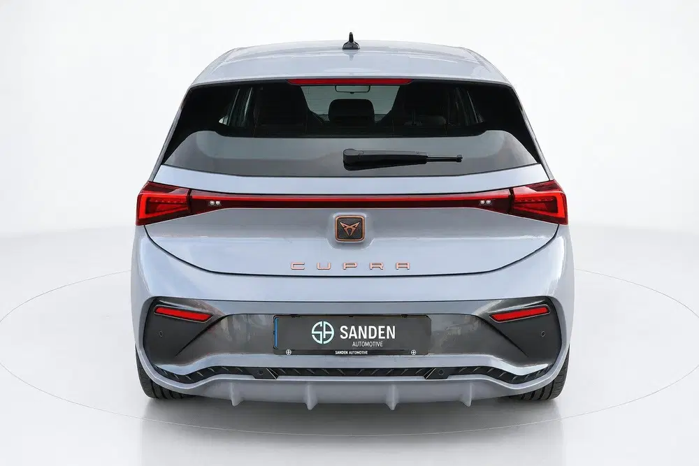 Cupra Born Impulse 62kWh uit 2024, foto 11