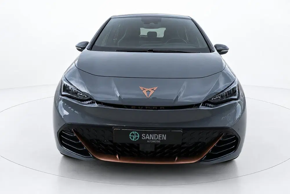 Cupra Born Impulse 62kWh uit 2024, foto 12