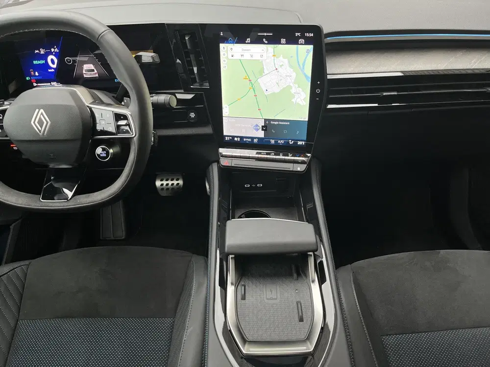 Renault Rafale 1.2 E-Tech Full Hybrid 200 Esprit Alpine uit 2025, foto 12