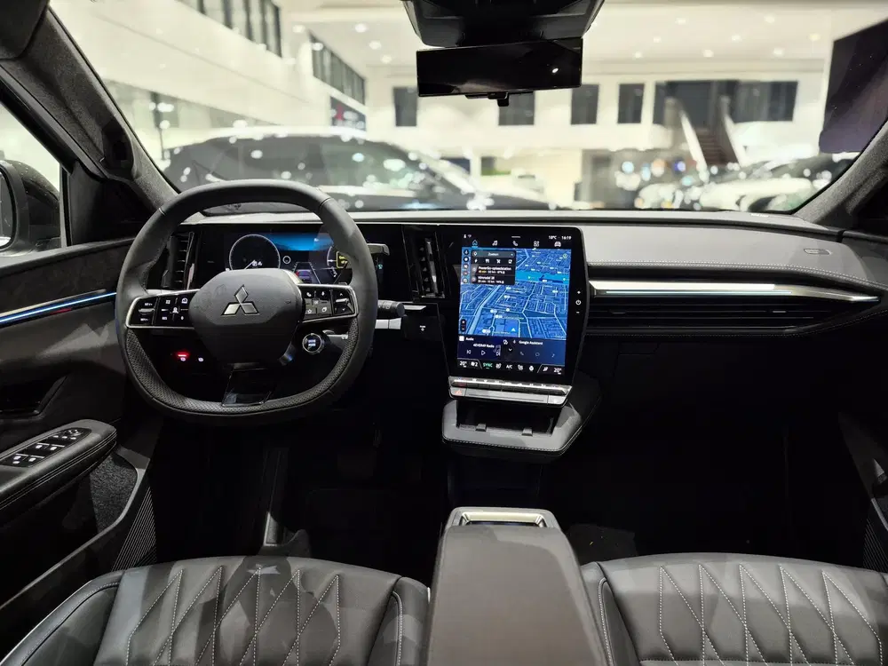 Mitsubishi Eclipse Cross Instyle 87 kWh uit 2025, foto 3