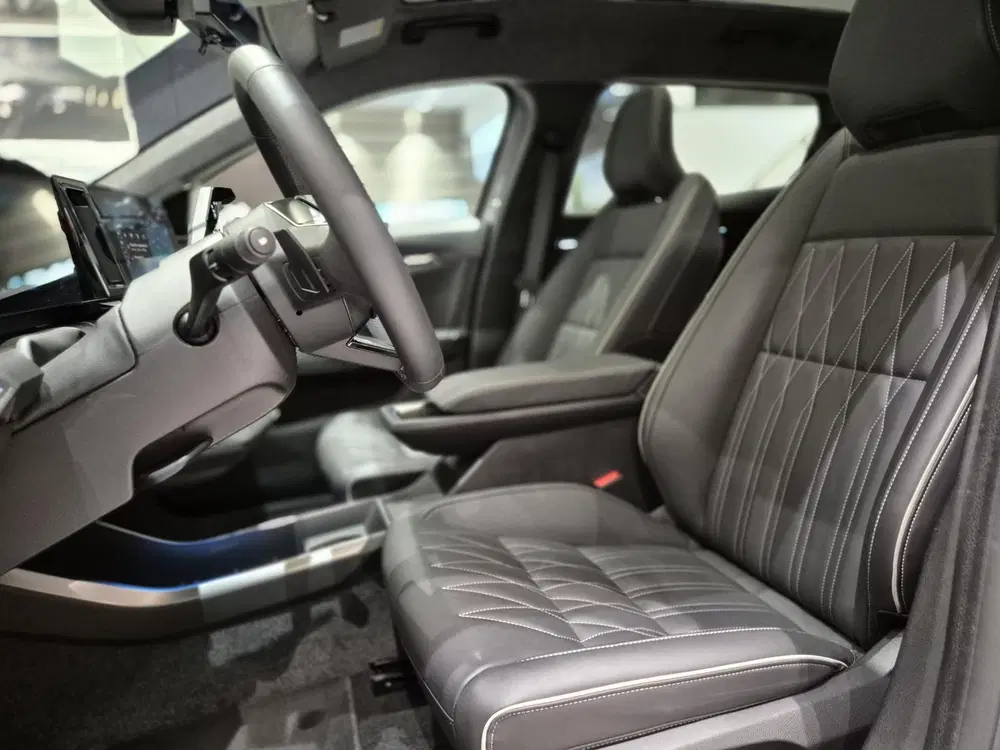 Mitsubishi Eclipse Cross Instyle 87 kWh uit 2025, foto 7