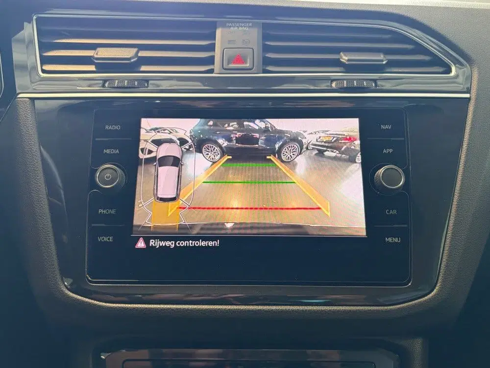 Volkswagen Tiguan 1.5 TSI 2x R-Line Pano ACC IQ.Light V-Cock uit 2020, foto 10