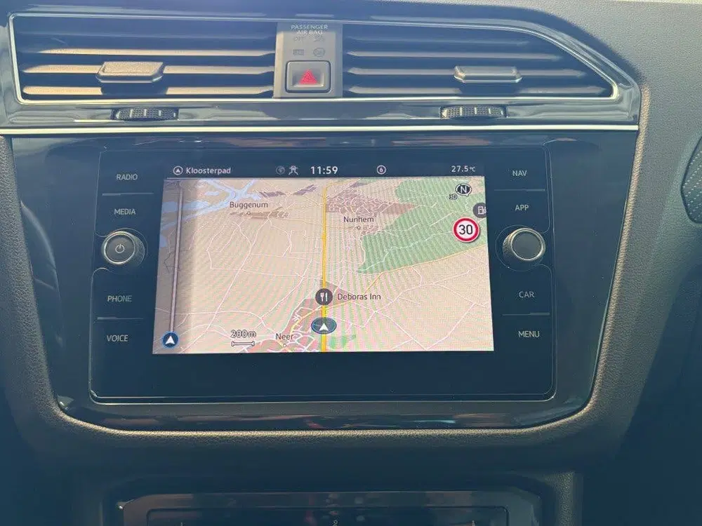 Volkswagen Tiguan 1.5 TSI 2x R-Line Pano ACC IQ.Light V-Cock uit 2020, foto 9