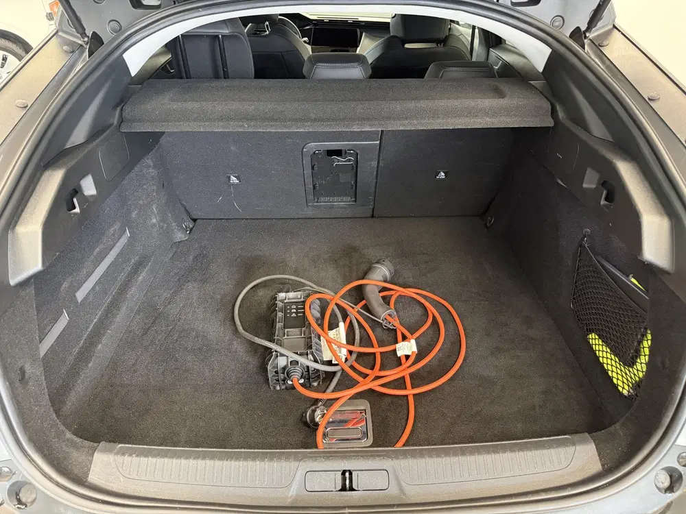 Peugeot 408 1.6 HYbrid Allure 180 EAT8 Navigatie Full uit 2024, foto 14