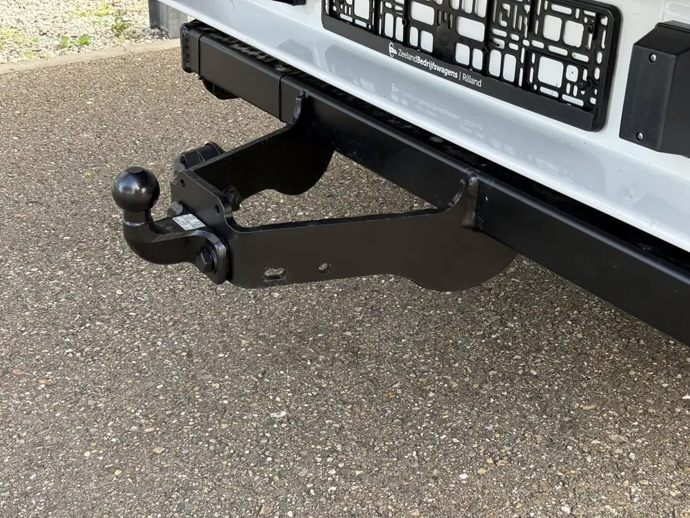 Peugeot Boxer 335 2.2 BlueHDi 165 L4 Pick-up uit 2022, foto 9