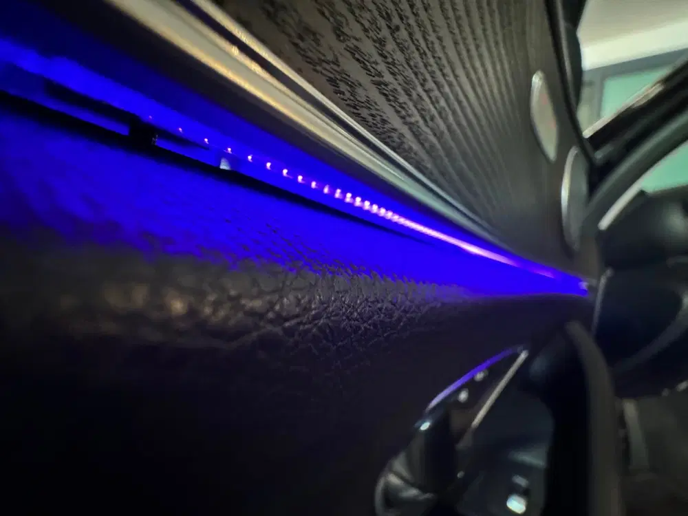 Mercedes-Benz E-Klasse 200 4MATIC Pano uit 2019, foto 14