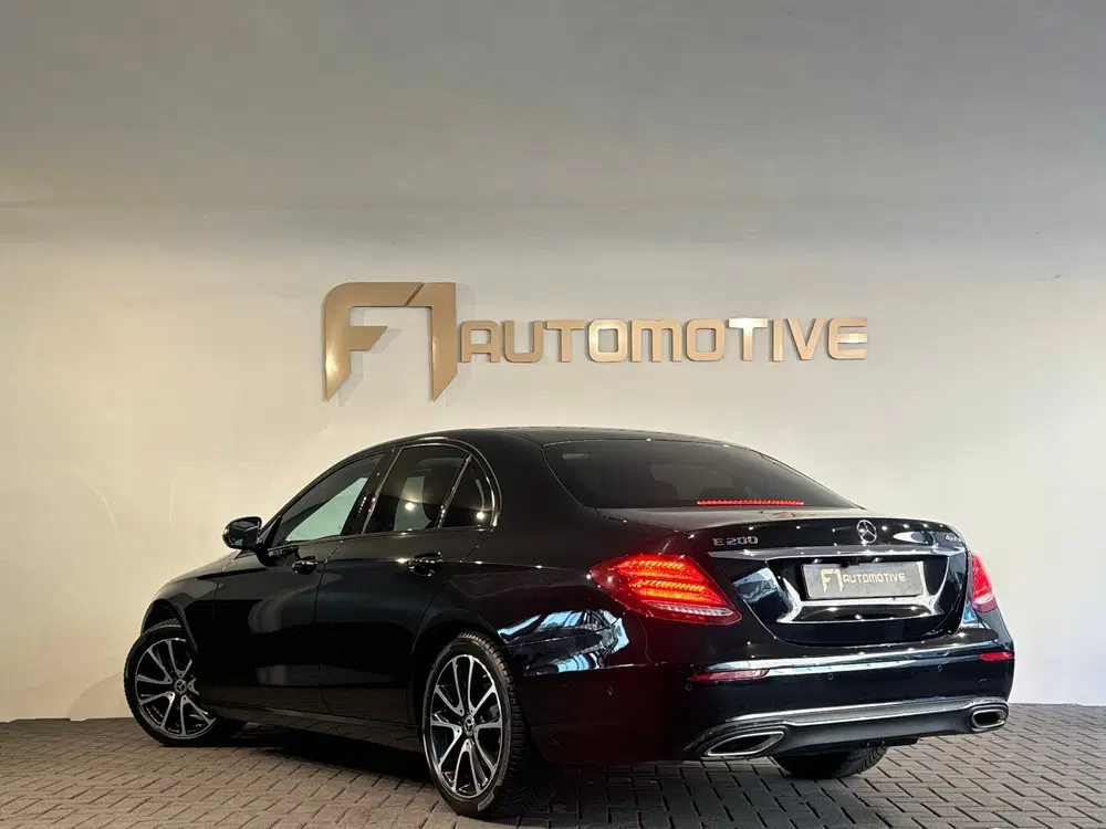 Mercedes-Benz E-Klasse 200 4MATIC Pano uit 2019, foto 4