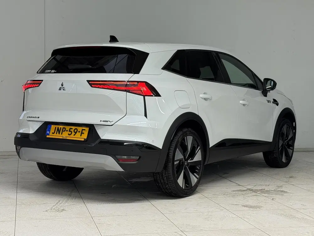 Mitsubishi Grandis 1.8 HEV Instyle uit 2025, foto 2