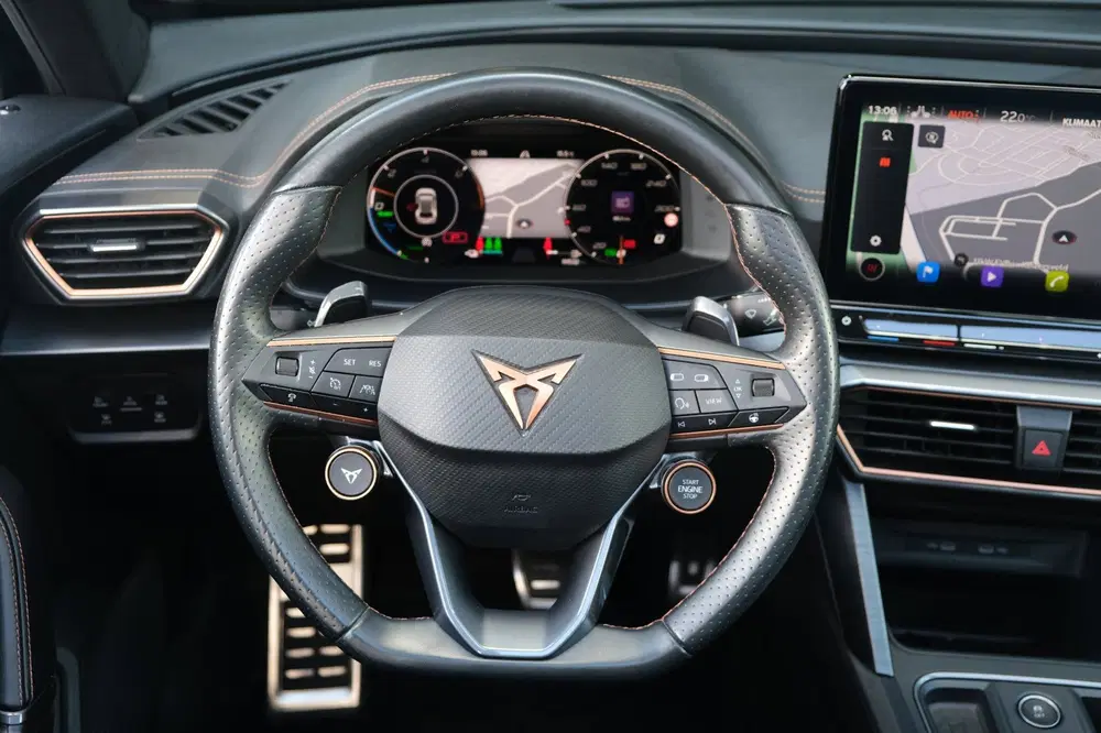 Cupra Formentor 1.4 e-Hybrid VZ Copper 245PK Pano Led ACC uit 2022, foto 13
