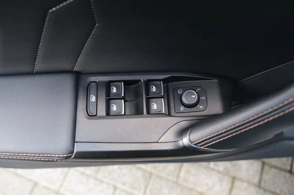 Cupra Formentor 1.4 e-Hybrid VZ Copper 245PK Pano Led ACC uit 2022, foto 14