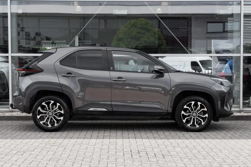Toyota Yaris Cross 1.5 Hybrid Dynamic uit 2022, foto 3