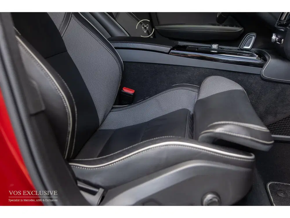Volvo S60 2.0 T6 AWD Twin Engine R-Design Harman-Kar uit 2020, foto 14