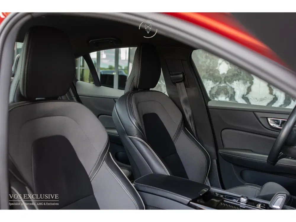 Volvo S60 2.0 T6 AWD Twin Engine R-Design Harman-Kar uit 2020, foto 6