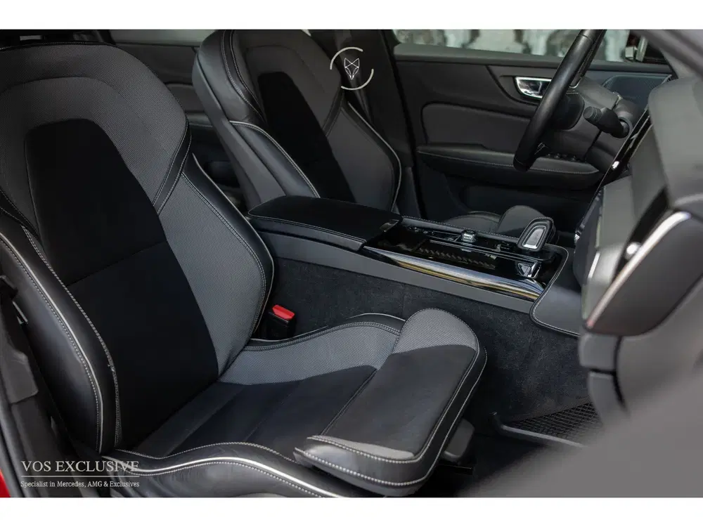 Volvo S60 2.0 T6 AWD Twin Engine R-Design Harman-Kar uit 2020, foto 8