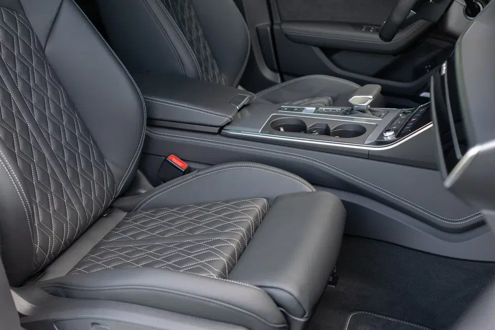 Audi A6 55 TFSI e quattro Pro Line S Competition B uit 2024, foto 8