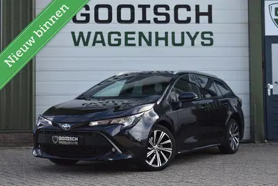 Toyota Corolla 2.0 Hybrid Business Plus uit 2021