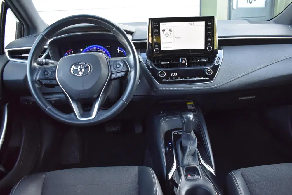 Toyota Corolla 2.0 Hybrid Business Plus uit 2021, foto 11