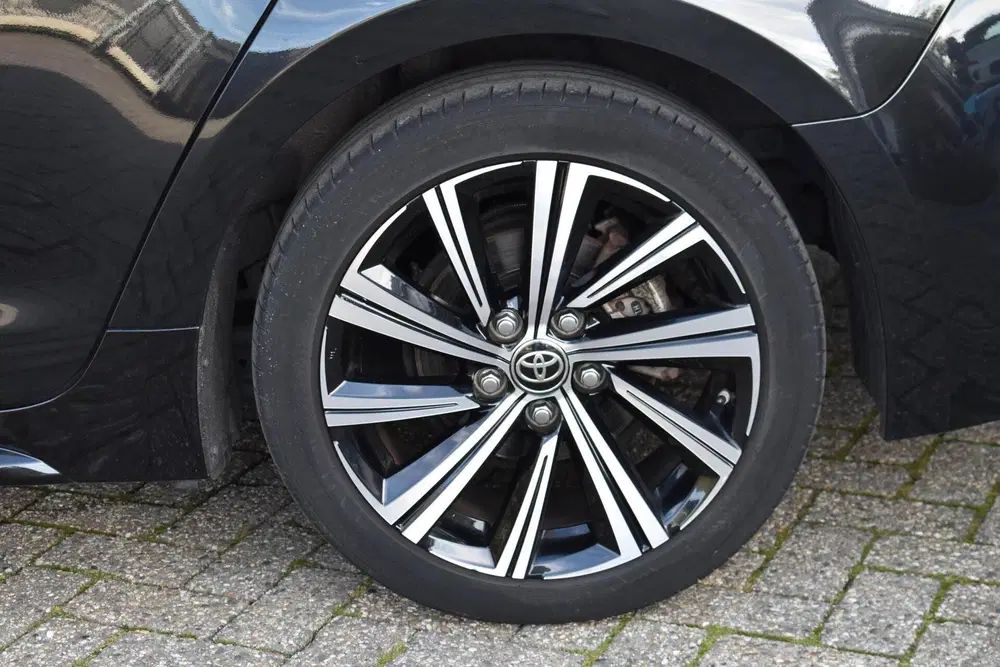Toyota Corolla 2.0 Hybrid Business Plus uit 2021, foto 5