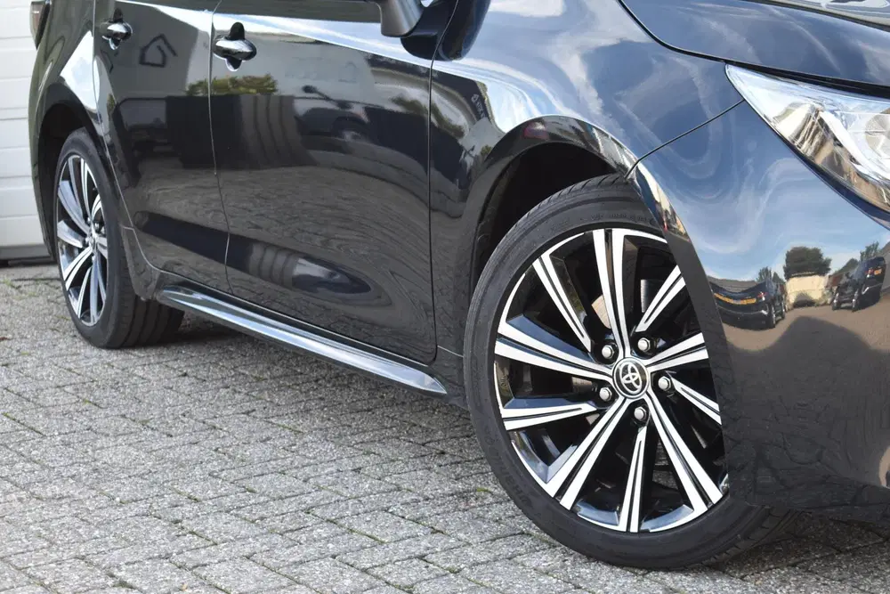 Toyota Corolla 2.0 Hybrid Business Plus uit 2021, foto 6