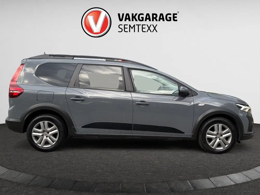 Dacia Jogger 1.0 TCe 100 Bi-Fuel Expression 5p. uit 2022, foto 12