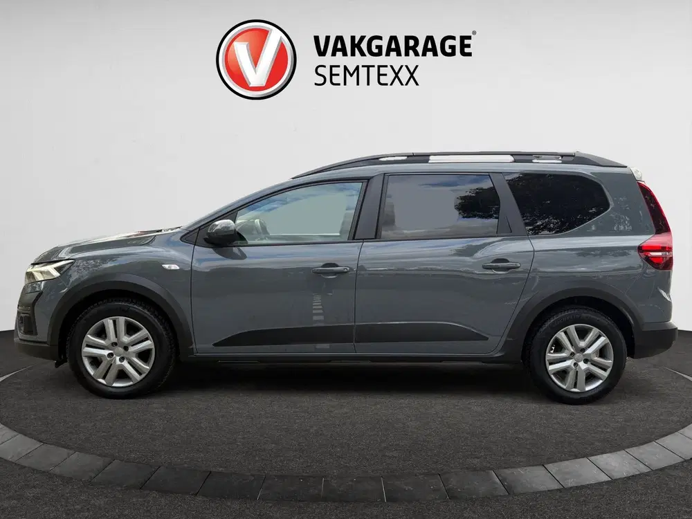 Dacia Jogger 1.0 TCe 100 Bi-Fuel Expression 5p. uit 2022, foto 2