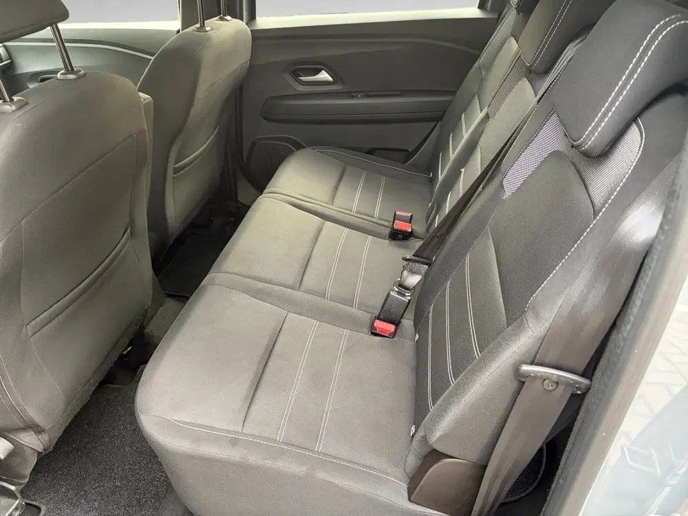 Dacia Jogger 1.0 TCe 100 Bi-Fuel Expression 5p. uit 2022, foto 6