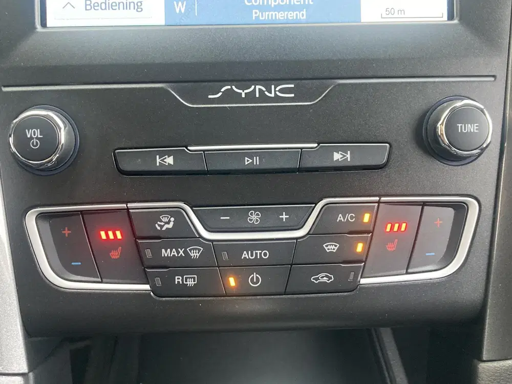 Ford Mondeo 2.0 IVCT HEV 187 pk Titanium Wagon Trekhaa uit 2022, foto 11