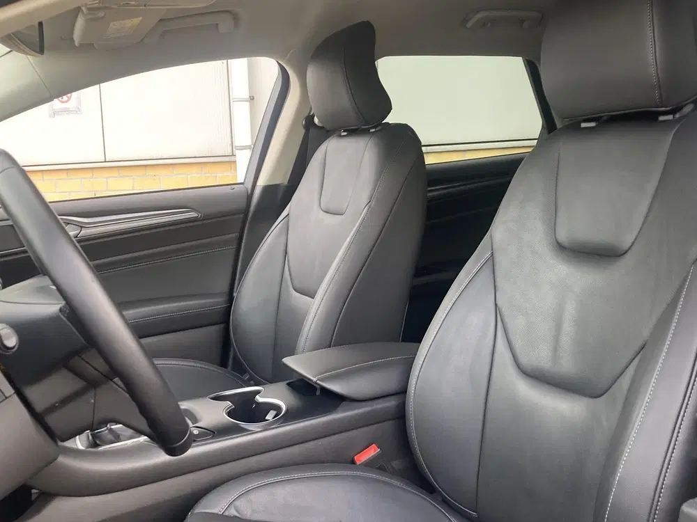 Ford Mondeo 2.0 IVCT HEV 187 pk Titanium Wagon Trekhaa uit 2022, foto 9