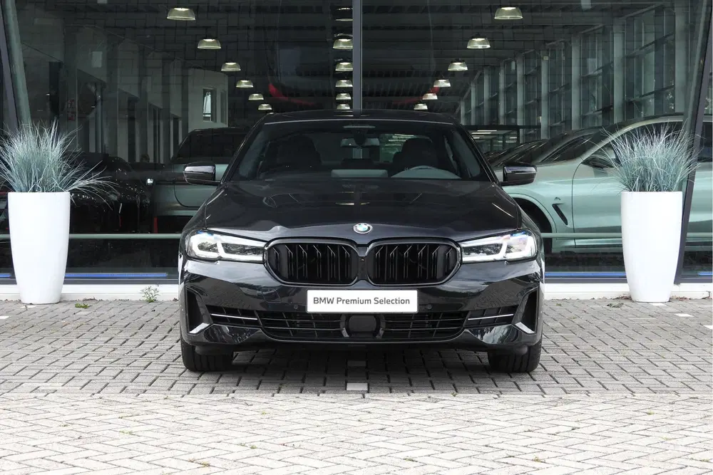 BMW 5-serie 540i High Executive Automaat uit 2022, foto 8