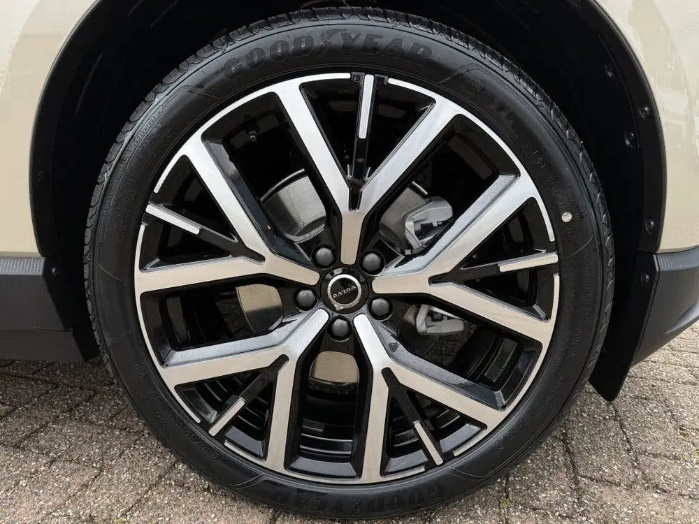 Volvo EX30 P5 Long Range Plus Eur. uit 2026, foto 5