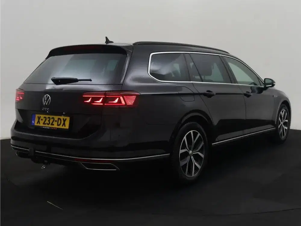 Volkswagen Passat 1.4 TSI PHEV GTE Business PHEV GTE uit 2020, foto 2