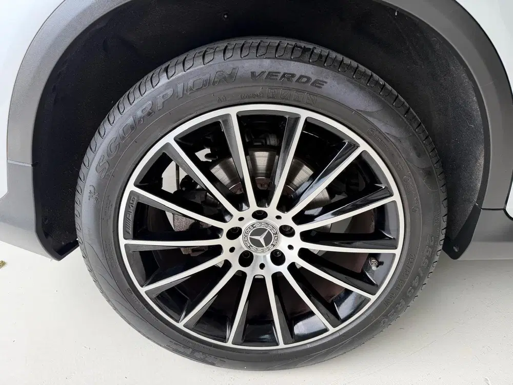 Mercedes-Benz GLC 200 4MATIC AMG Premium Plus uit 2019, foto 12