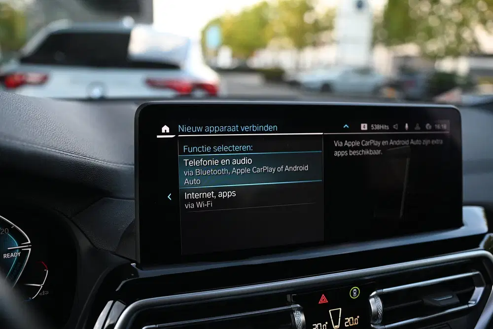 BMW iX3 Executive M Sport uit 2022, foto 11