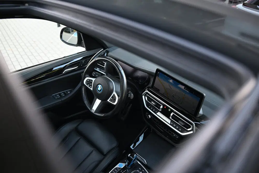 BMW iX3 Executive M Sport uit 2022, foto 6