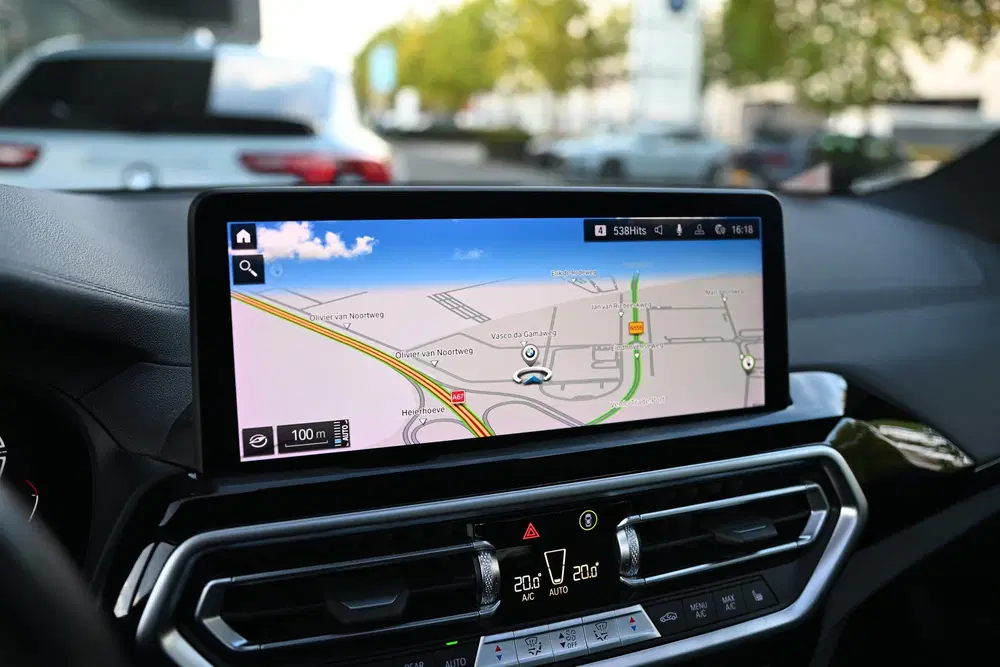 BMW iX3 Executive M Sport uit 2022, foto 9