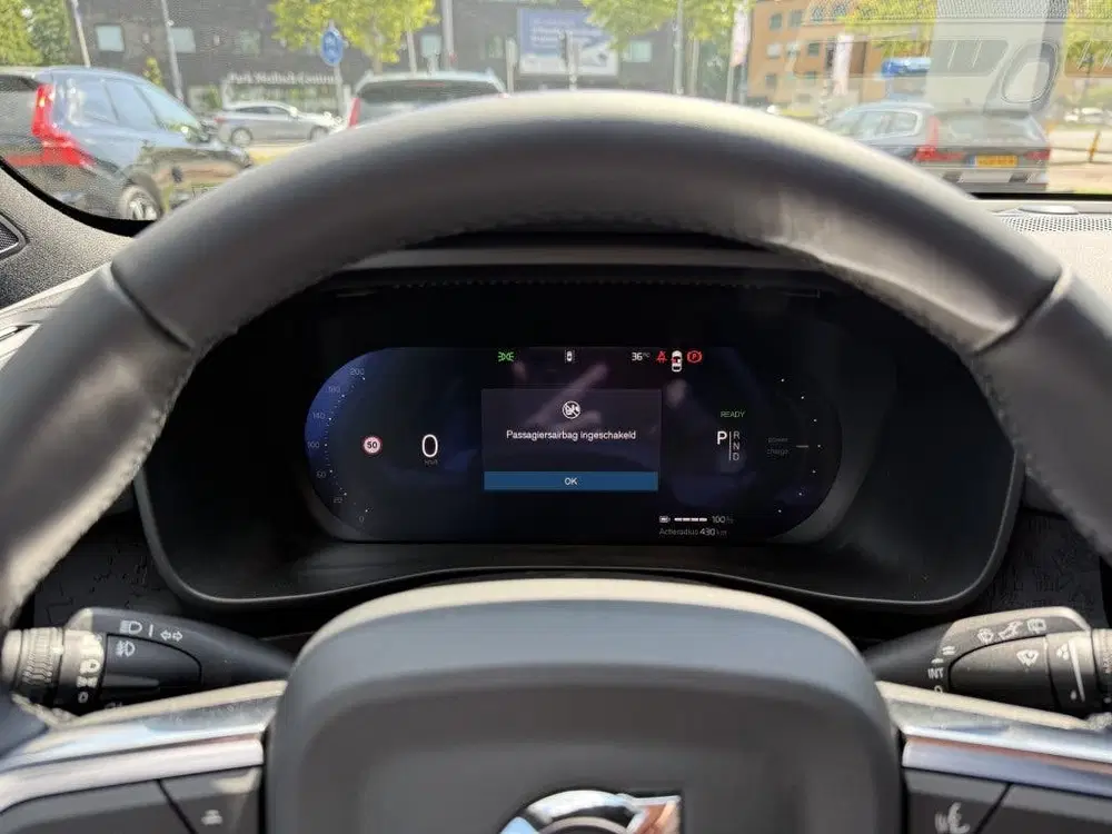 Volvo EX40 Single M Core Business Ed. 70kWh uit 2025, foto 15