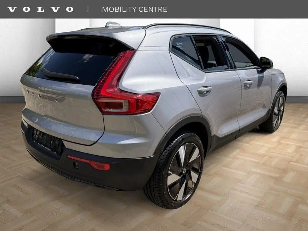 Volvo EX40 Single M Core Business Ed. 70kWh uit 2025, foto 2