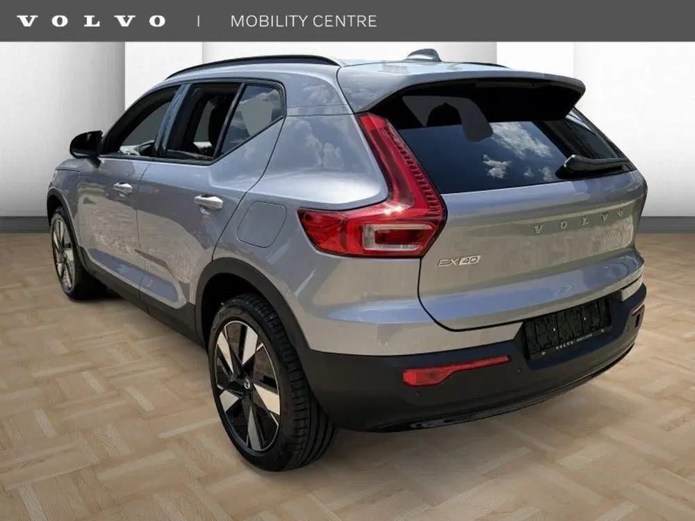 Volvo EX40 Single M Core Business Ed. 70kWh uit 2025, foto 4