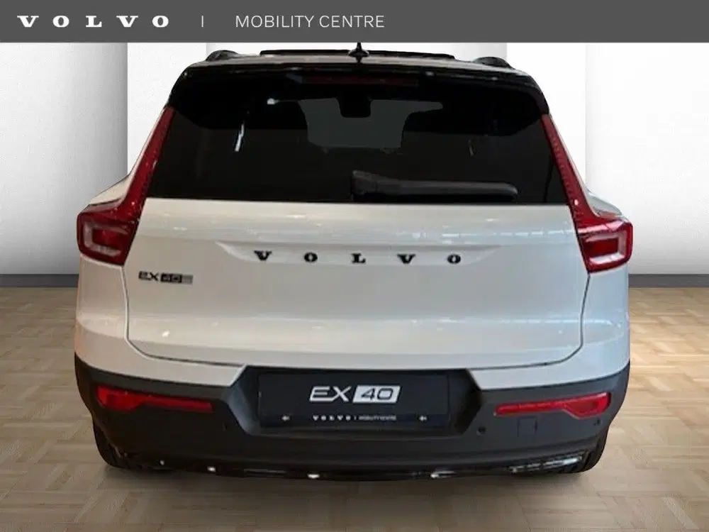 Volvo EX40 Extend. Range Ultra Eur. Black Ed. uit 2026, foto 3