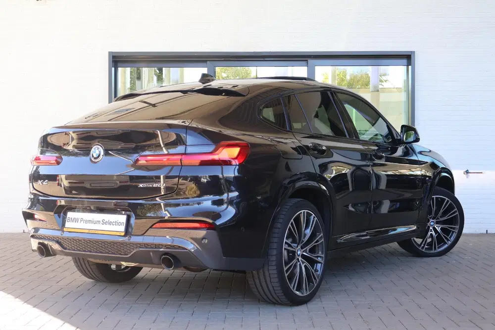BMW X4 xDrive20i High Executive Edition uit 2021, foto 2